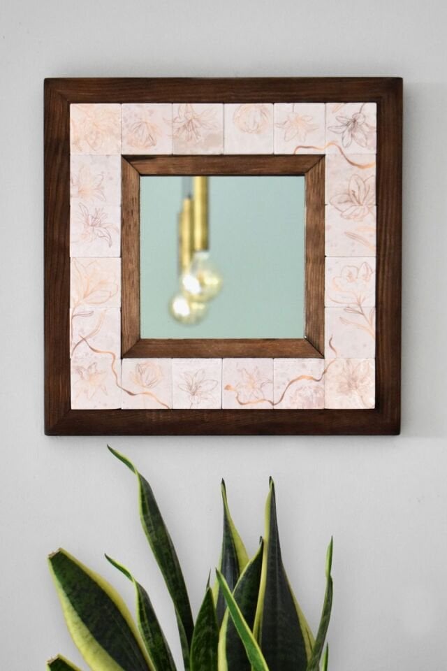 Flower Desenli Mermer Dekoratif Ayna 34x34cm - 067.1