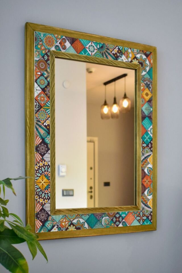 Mandala Temalı, Masif Ahşap Ve Desenli Mermerden Dekoratif Ayna - 48x63cm - 015.1