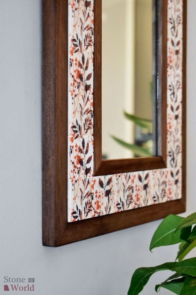 Çiçek Temalı, Masif Ahşap Ve Desenli Mermerden Dekoratif Ayna - 34x44cm - 010.1