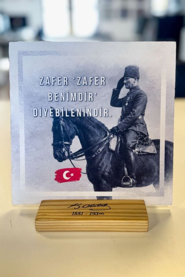 Masif Ahşap Stand & Limra Taşından Atatürk Portresi | Çift Kullanım Stand & Duvar - 013
